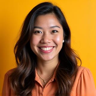 Ms. Elena Cruz Community Manager